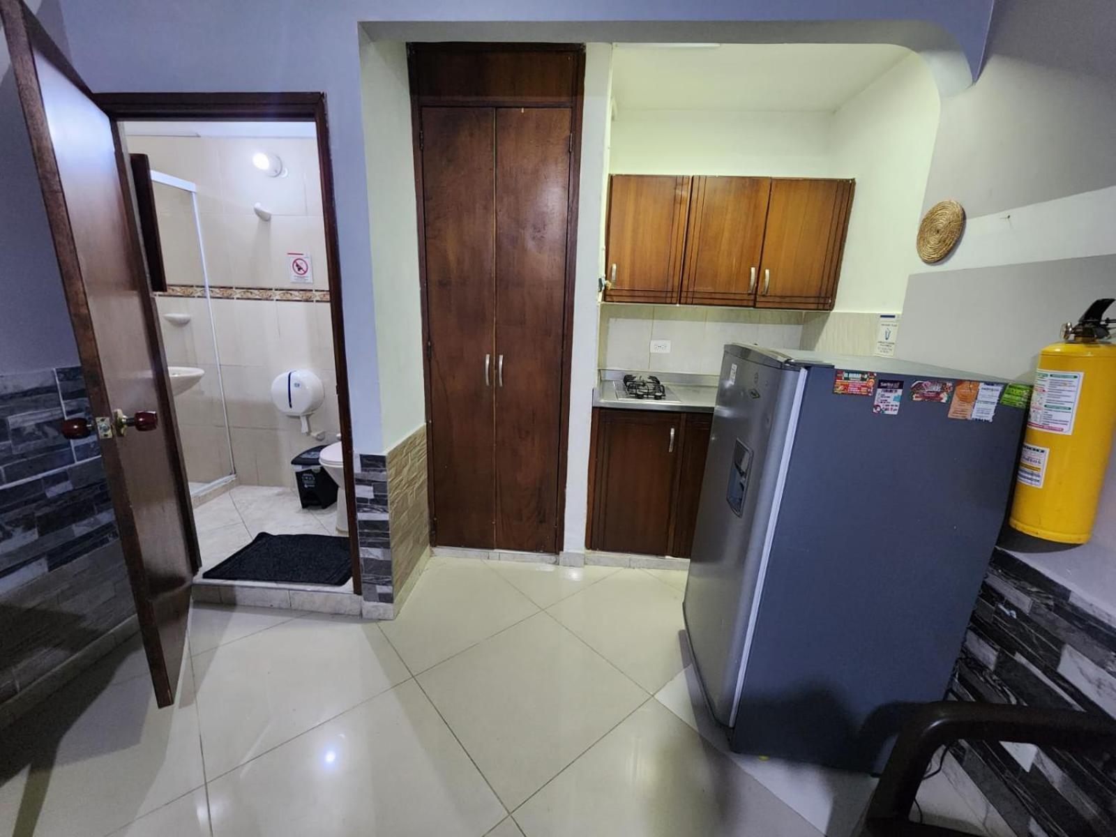 Apartahotel Calasanz Home Medellin Bagian luar foto