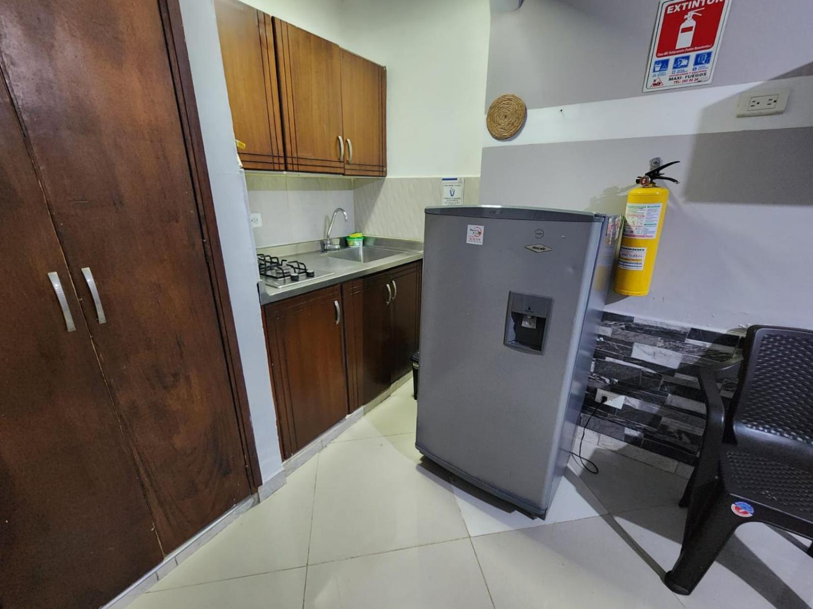 Apartahotel Calasanz Home Medellin Bagian luar foto