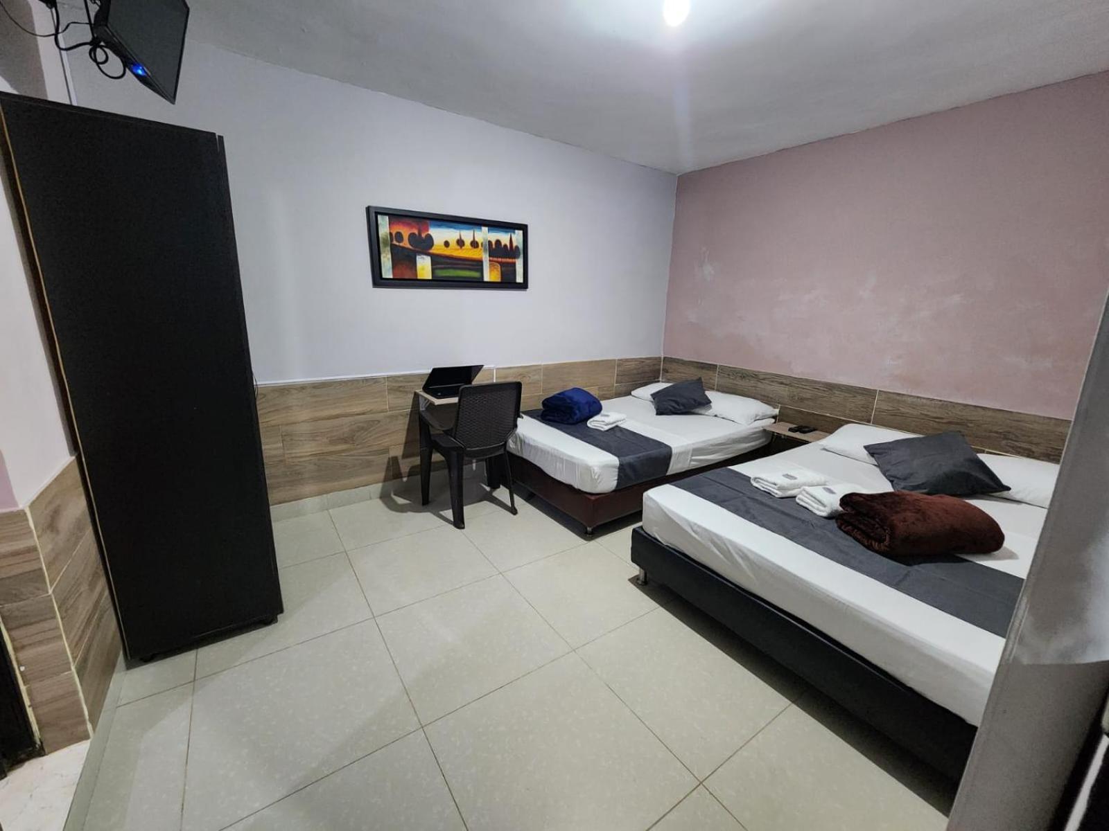 Apartahotel Calasanz Home Medellin Bagian luar foto