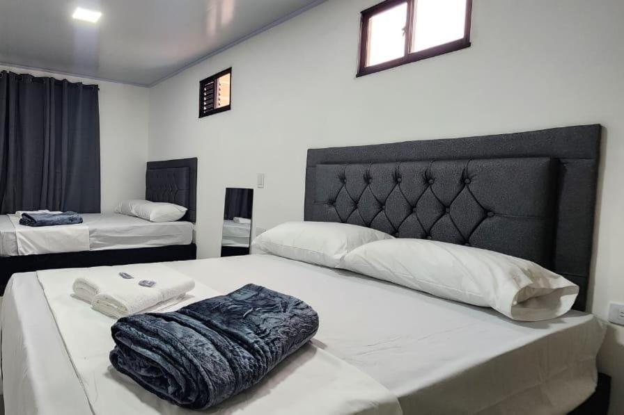 Apartahotel Calasanz Home Medellin Bagian luar foto