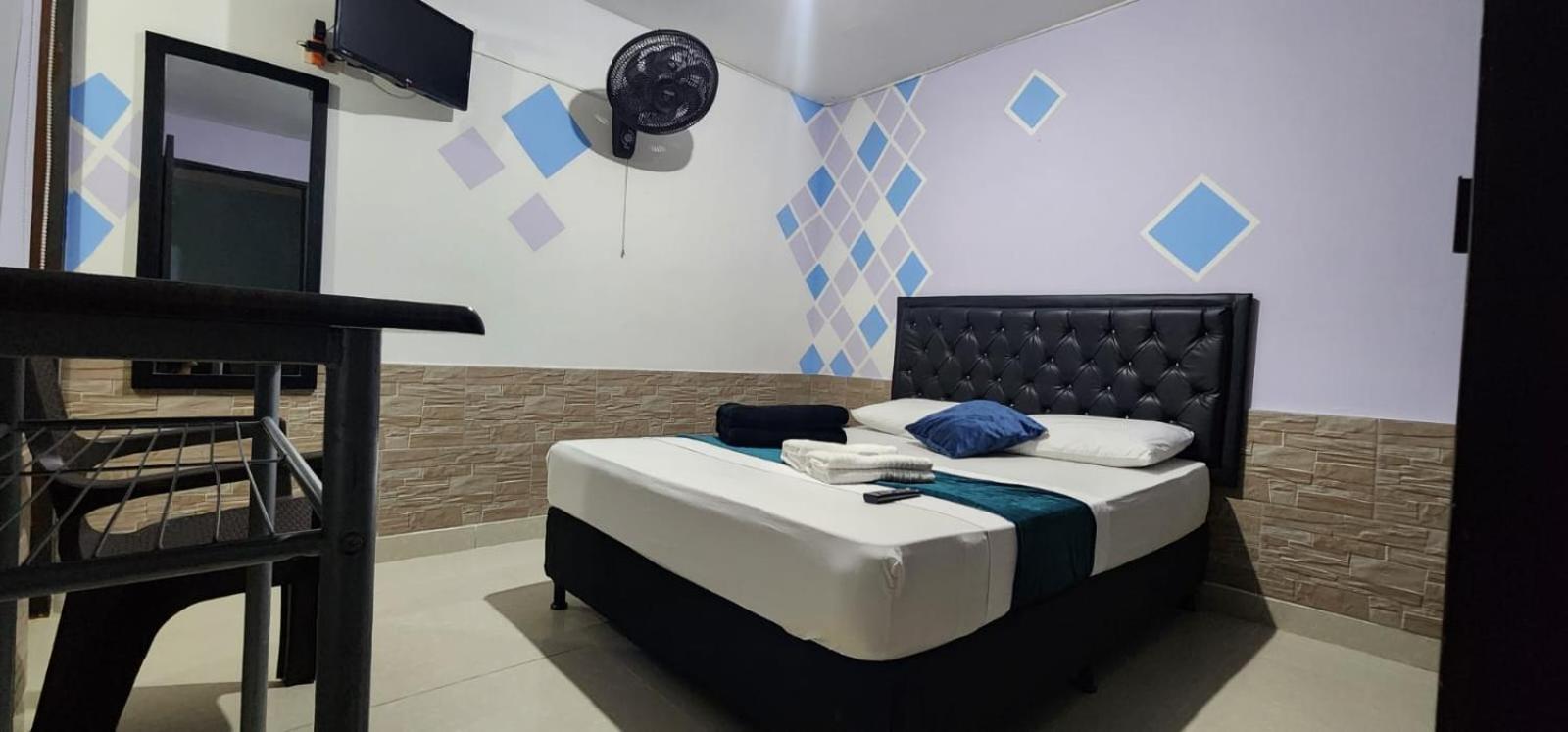 Apartahotel Calasanz Home Medellin Bagian luar foto