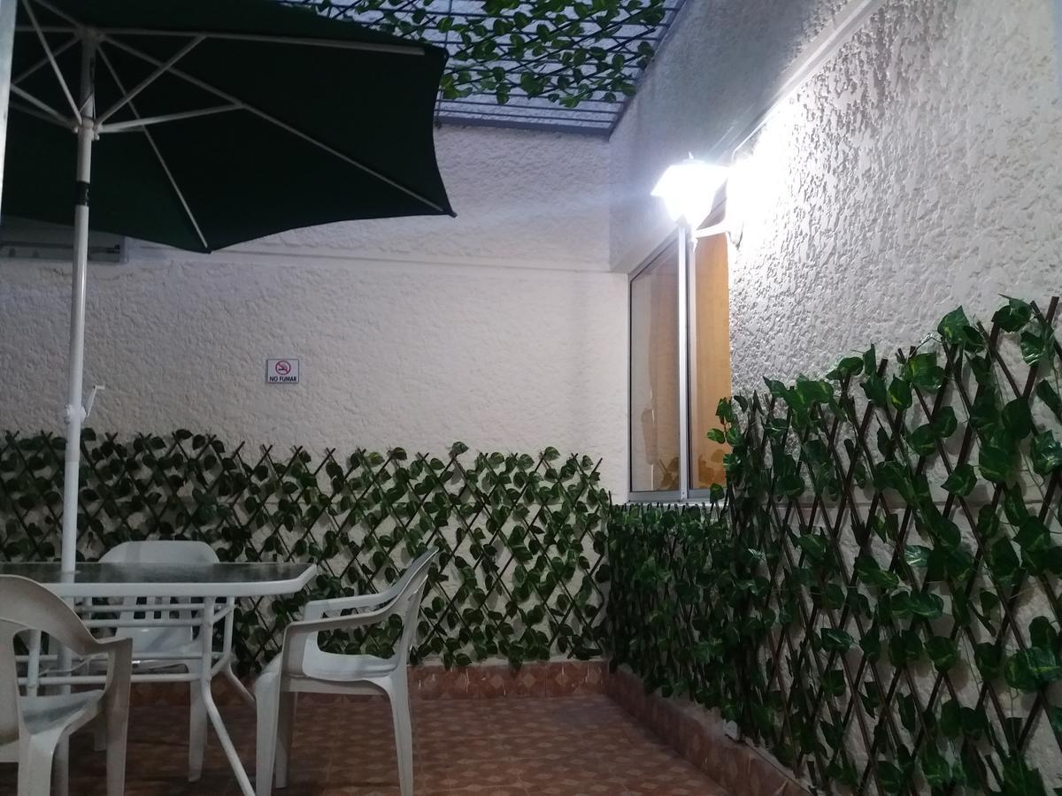 Apartahotel Calasanz Home Medellin Bagian luar foto